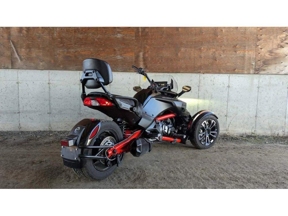 Can-am F3-s Used 2024 alt