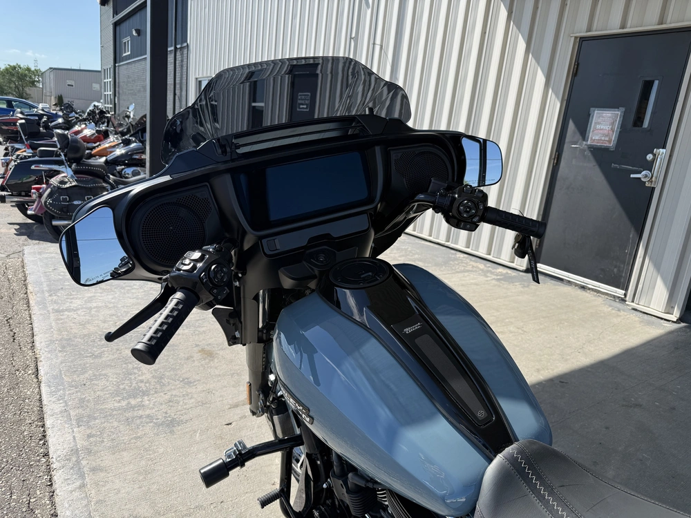 2024 Harley-davidson Street Glide alt