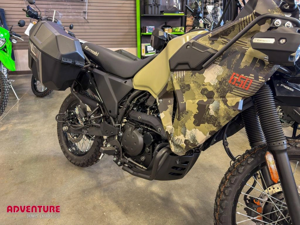 2026 Kawasaki Klr650 Adventure Cypher Camo Beige alt