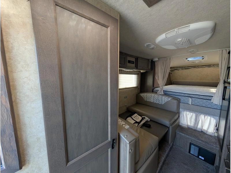 2021 Bigfoot Rv Bigfoot 25c96lb alt