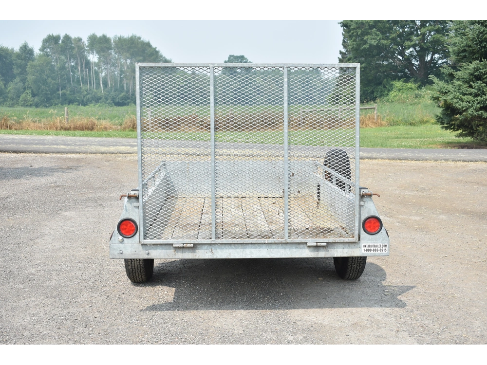 2014 Other Galvanized Enclosed 5' X 8' Sa alt