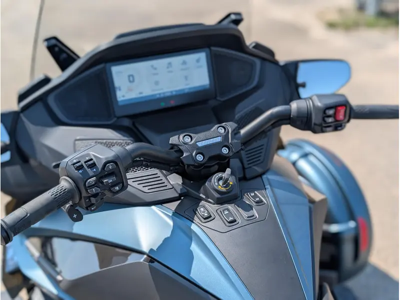 2026 Can-Am Spyder RT Limited - Mineral Blue