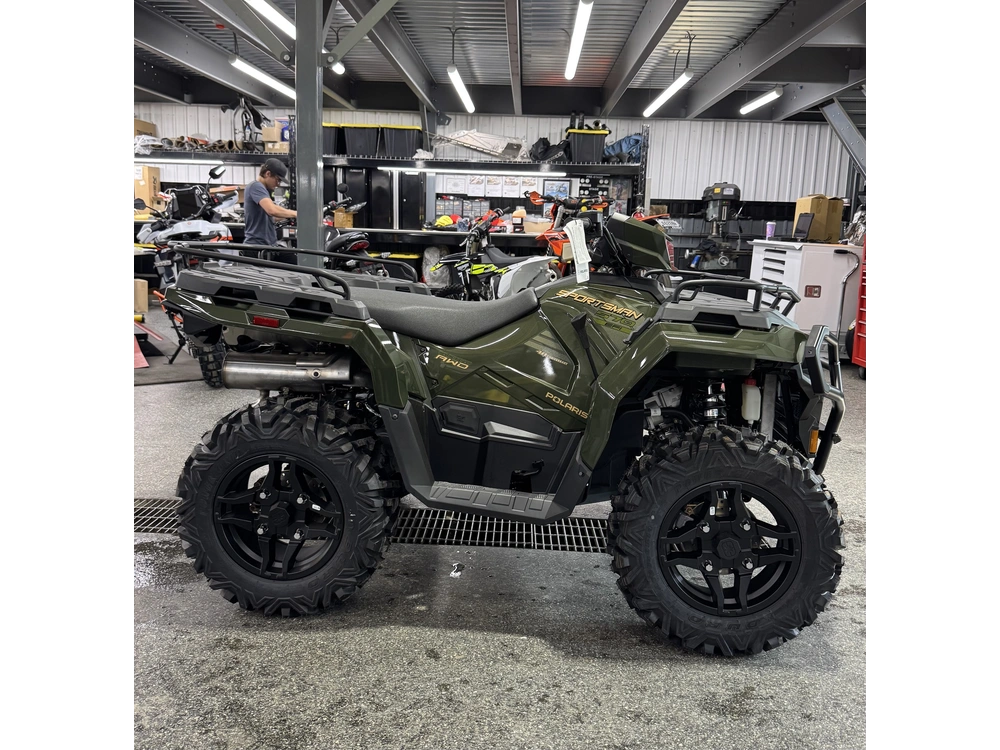 2026 Polaris 570 Premium 40e alt