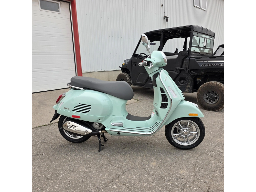 2026 Vespa Gts 310 alt