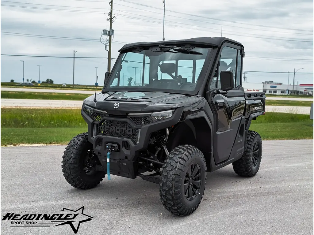 2026 CFMOTO UFORCE U10 PRO HIGHLAND // Nebula Black w/ Heated Seats & Center Mirror
