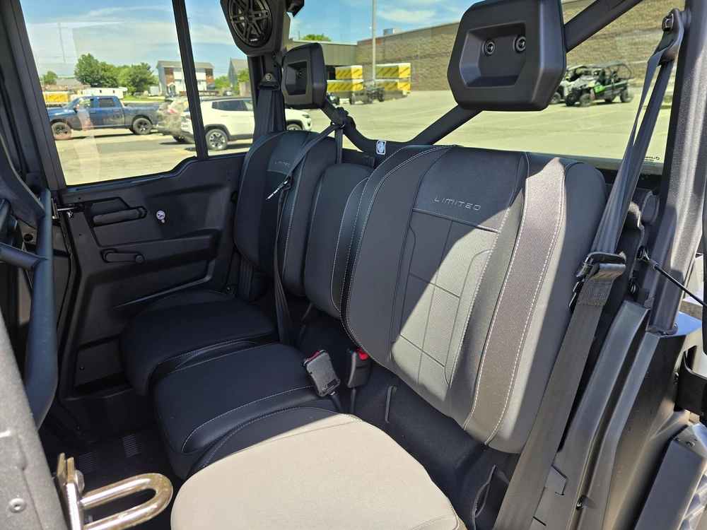 2026 Brp Defender Max Limited Cab Hd11 alt