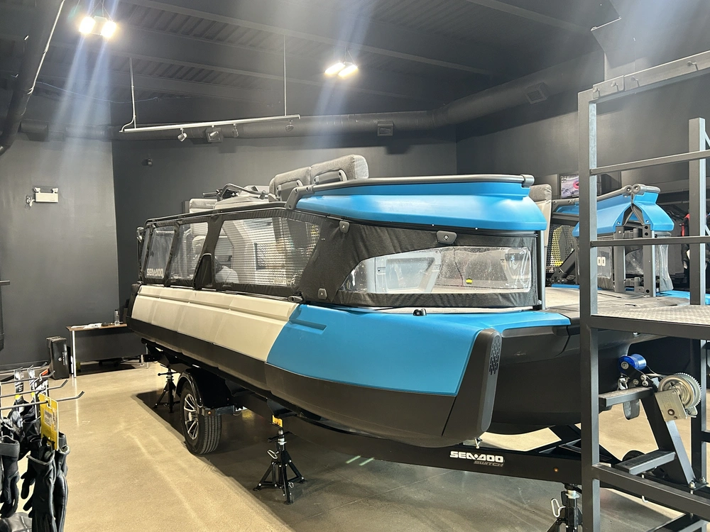 2023 Sea-doo Switch 19 170 Cat alt