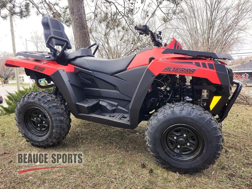 Arctic Cat Alterra 600 Trv Rouge Touring 🎯 Vtt 2 Places Travail Confort Chasse Forêt Outlander Max Kodiak 700 Remorquage 🟢 2026 alt