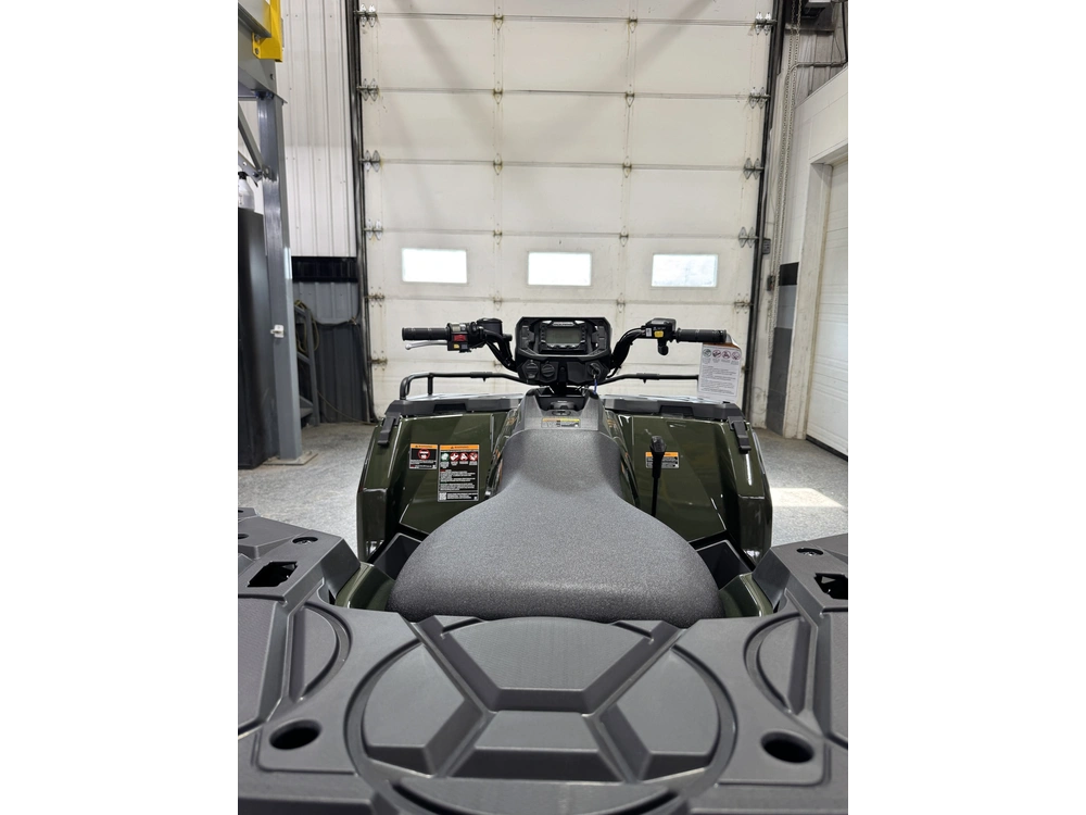 2026 Polaris 570 Premium 40e alt