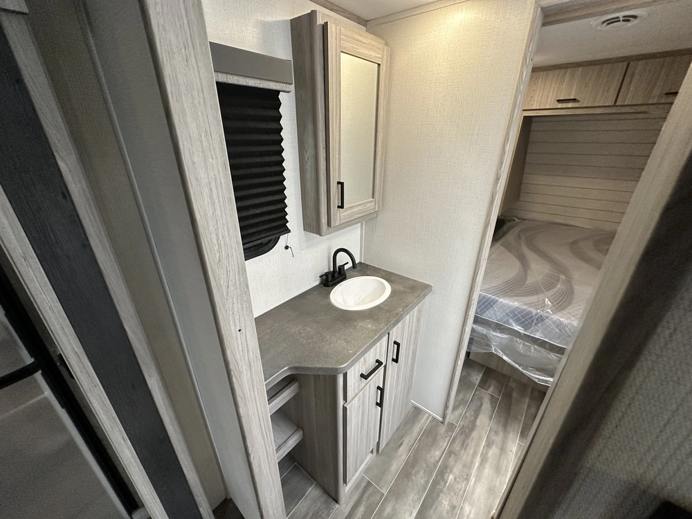 2022 Keystone Rv Passport 252rd alt