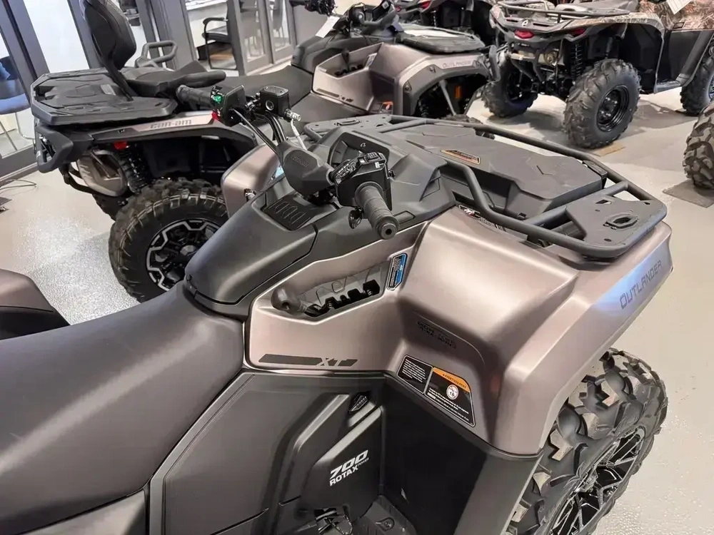 Can-am Outlander 700 Xt 2026 alt