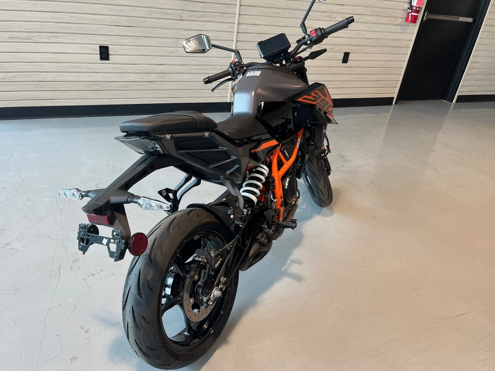 2026 Ktm 390 Duke alt
