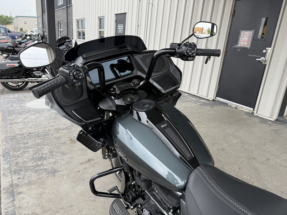 2025 Harley-davidson Road Glide **stage Ii Motor** alt