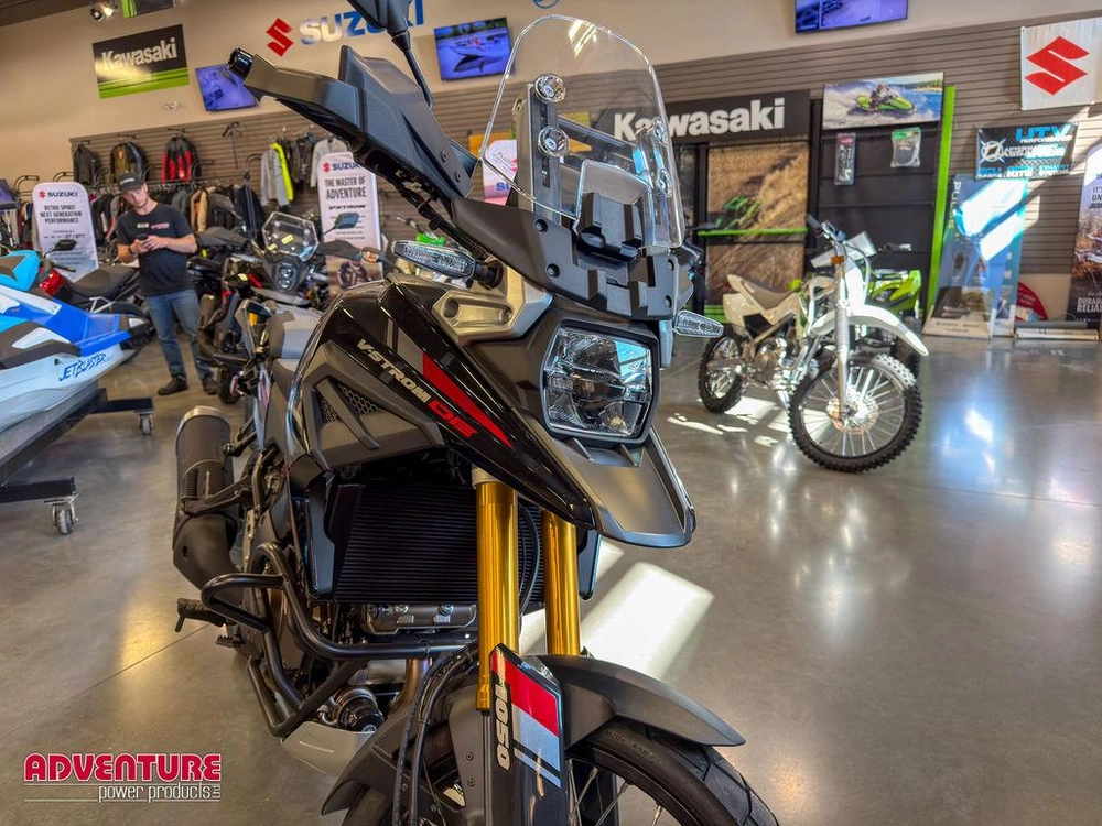 2026 Suzuki V-strom 800de alt