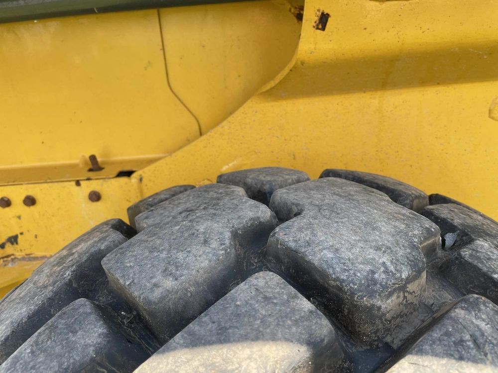 John Deere 324g 2024 alt