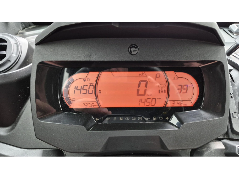 2025 Can-am Def Max Texcab 65 alt