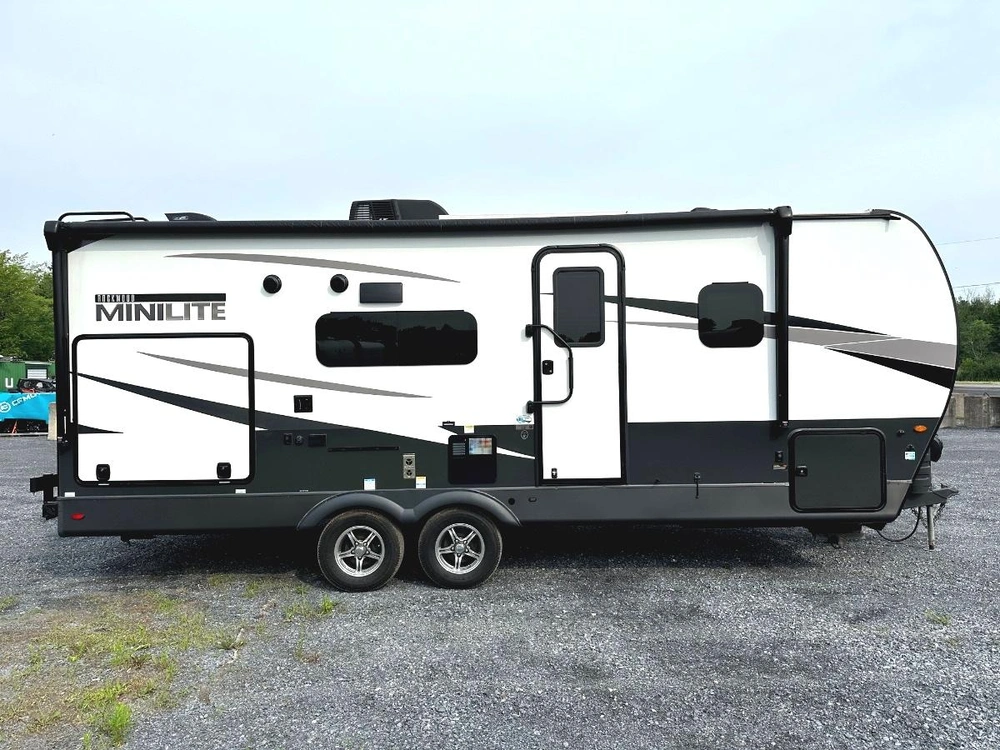 Rockwood Mini Lite 2513s 2024 alt