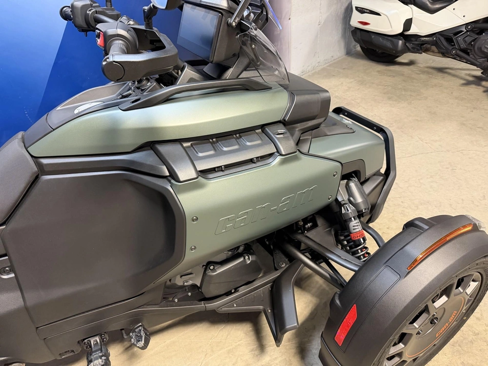 Can-am Can-am Canyon Redrock 2025 alt
