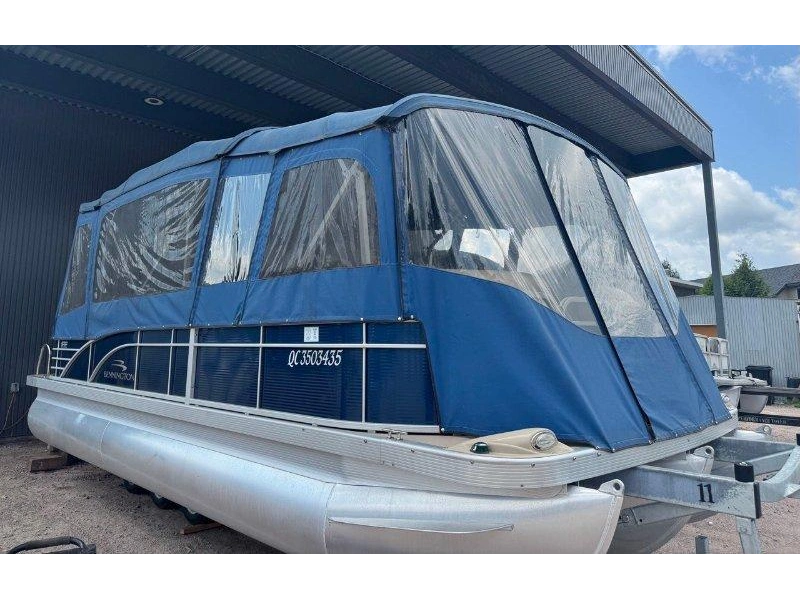 2012 Bennington Marine 2275 Gw alt