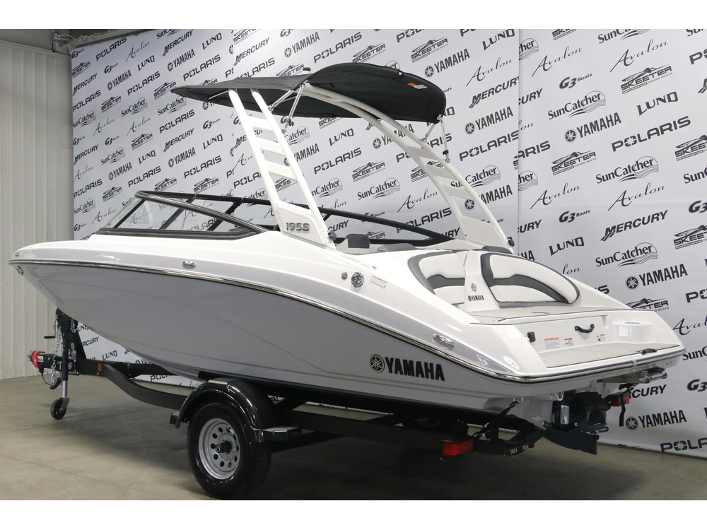2026 Yamaha 195s alt