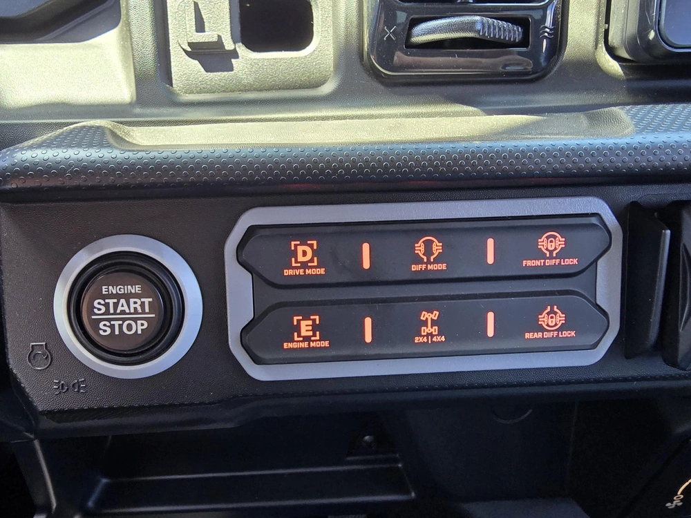2026 Brp Defender Max Limited Cab Hd11 alt