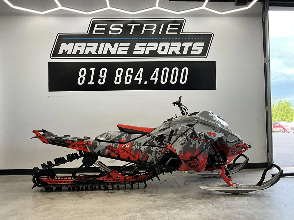 2021 Ski-doo Summit X Expert alt