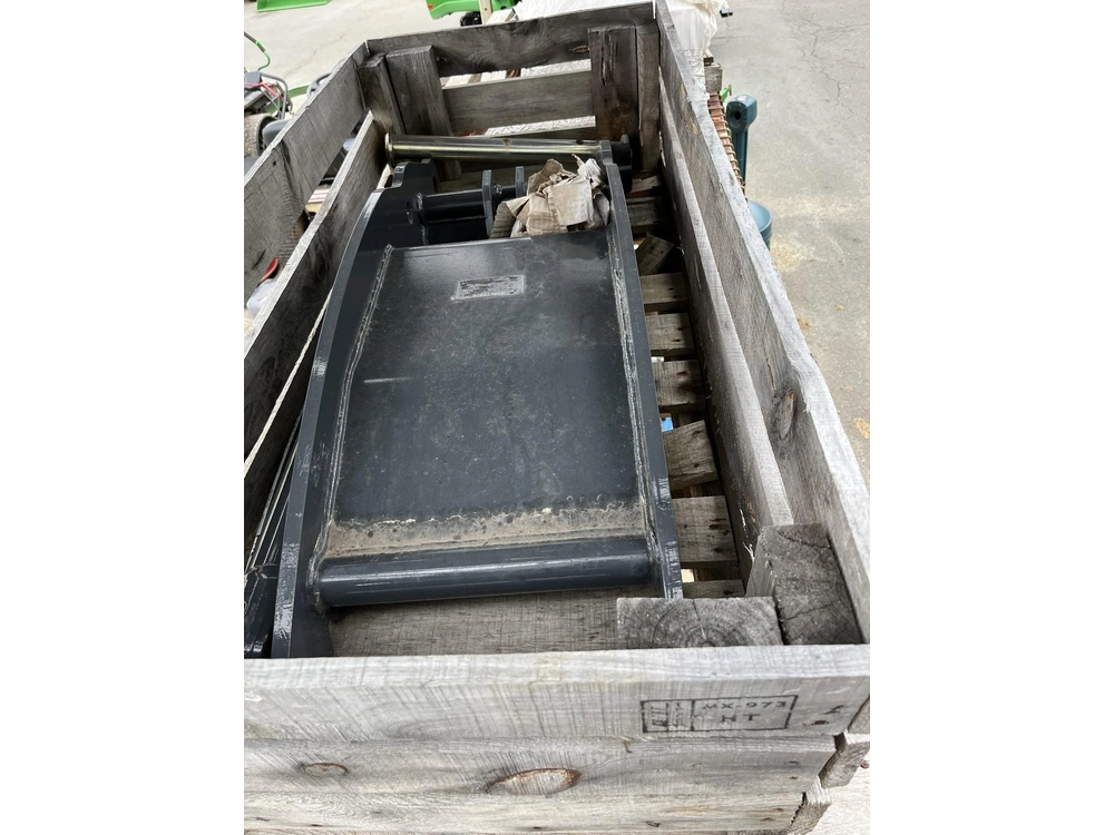2022 John Deere Byt11994 alt