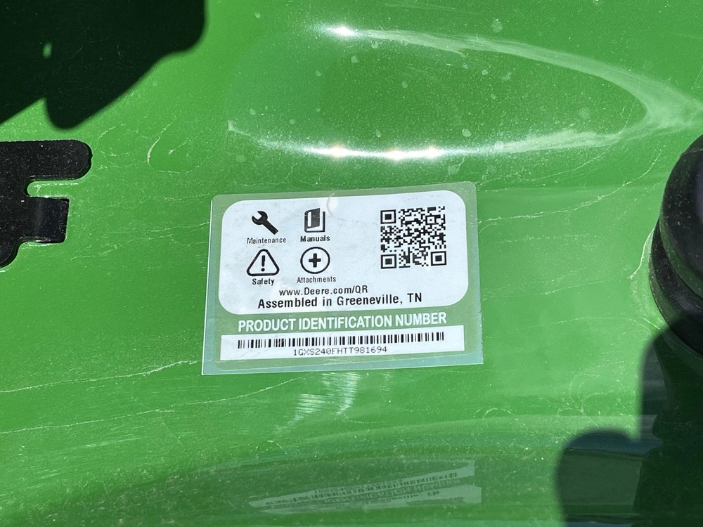 2026 John Deere S240 alt