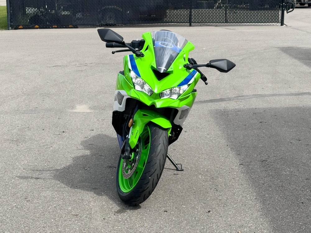 2024 Kawasaki Ninja Zx-4rr alt