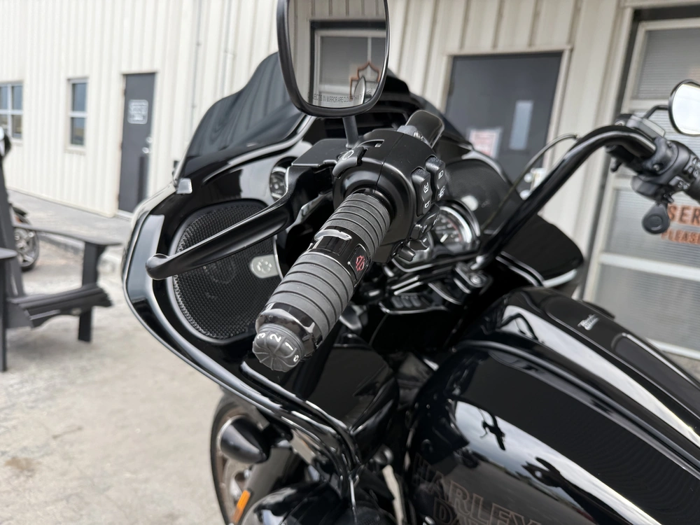2023 Harley-davidson Road Glide St alt