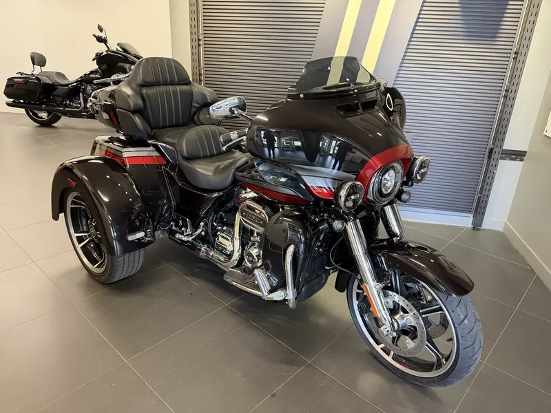 Harley-Davidson CVO TRI GLIDE FLHTCUTGSE 2020