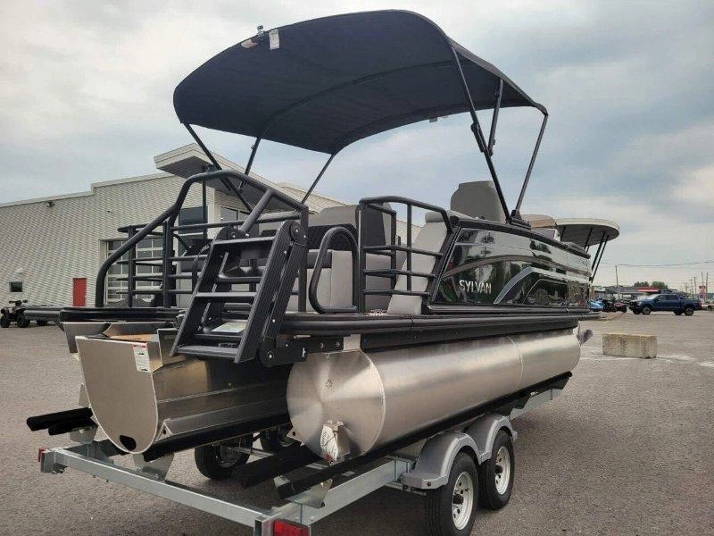 Sylvan X1 Ulz Platinum / Yamaha F150 2026 alt