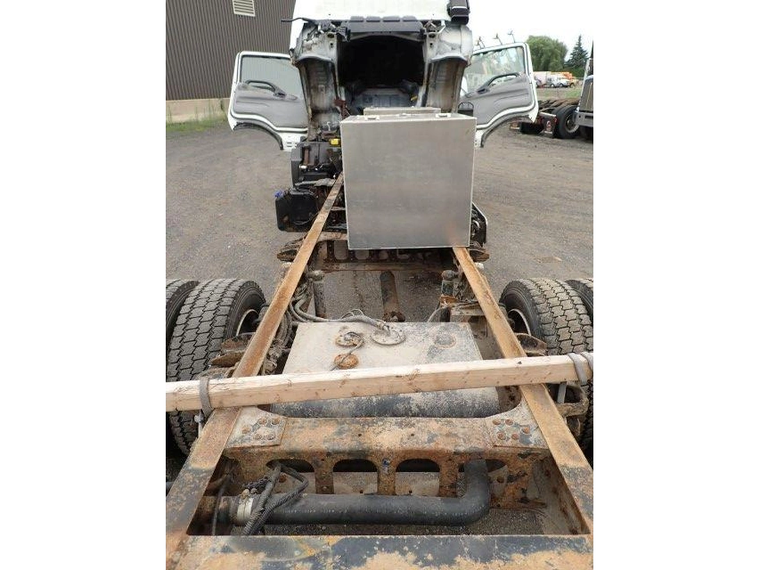Hino 195 2018