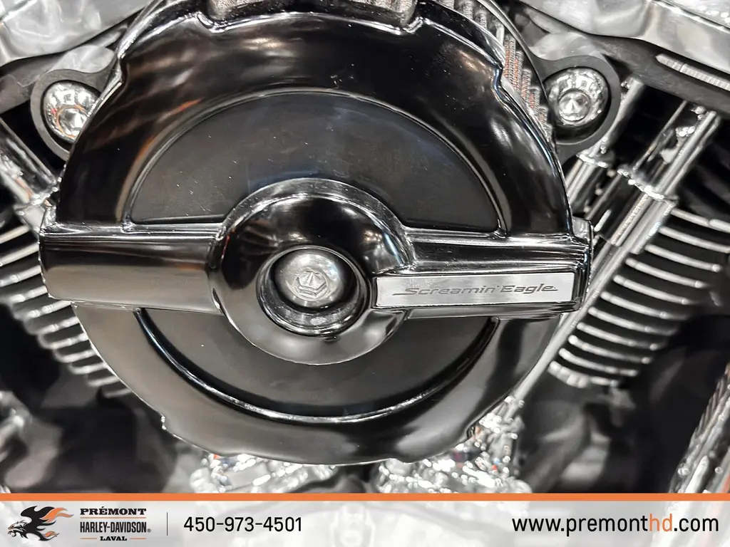 Harley-Davidson FXBB Street bobFXBB 2025