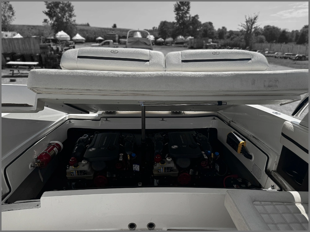 2018 Cobalt Boats R30 alt