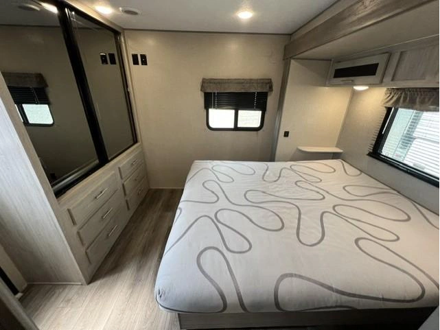 Coachmen Catalina Legacy 263fkdsle 2023 alt