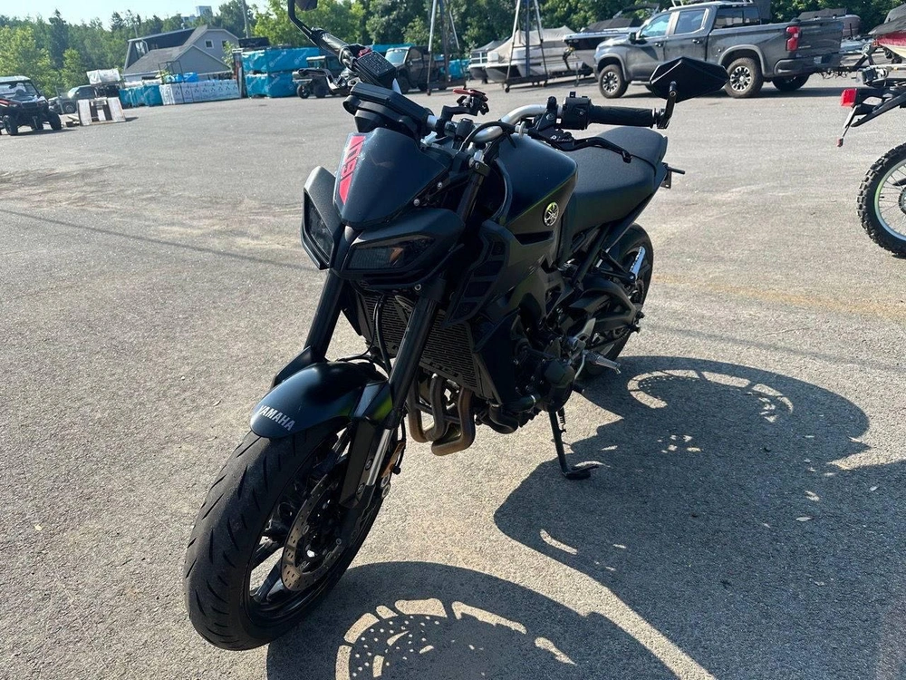 2020 Yamaha Mt-09 alt