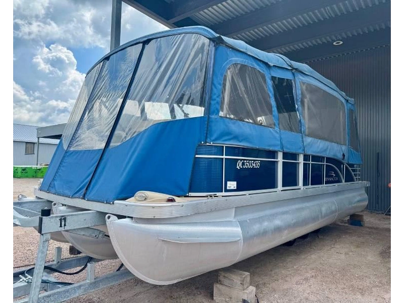 2012 Bennington Marine 2275 Gw alt
