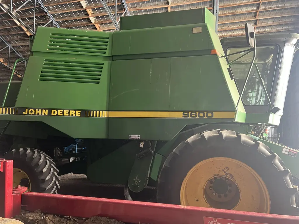 1995 John Deere 9600