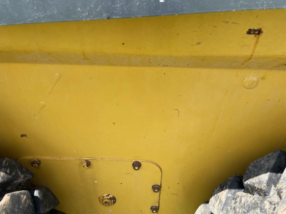 John Deere 324g 2024 alt