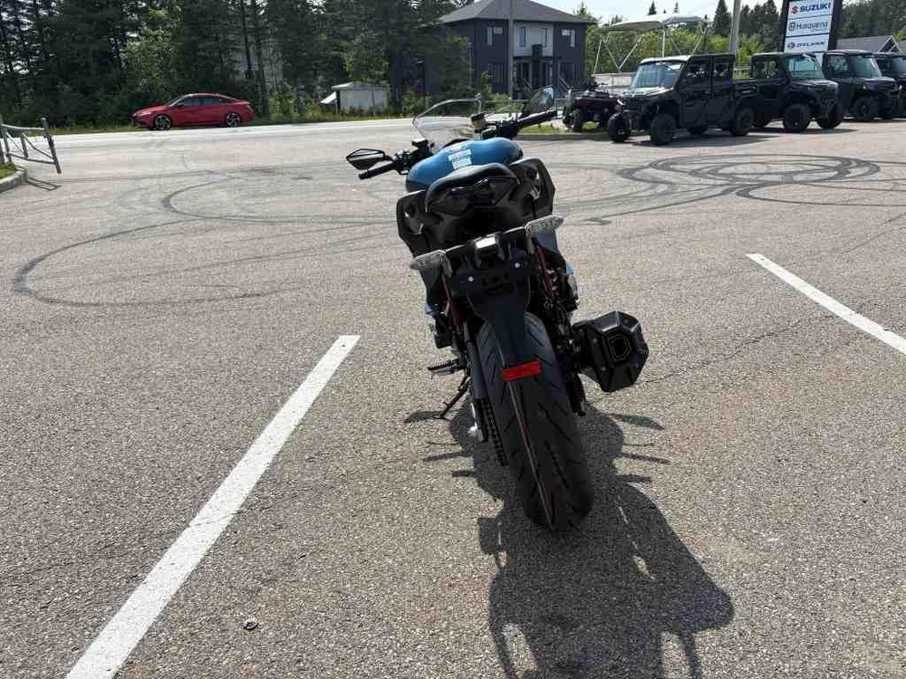 2026 Kawasaki Ninja 1100sx Se alt