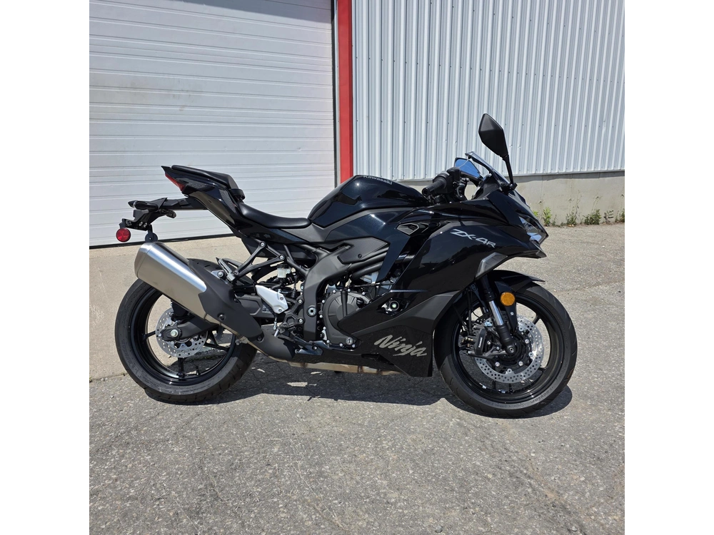 2026 Kawasaki Ninja Zx-4r alt