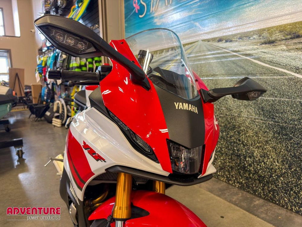 2026 Yamaha Yzf-r7 70th Anniversary alt