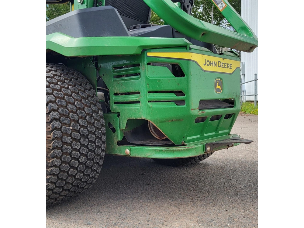 2023 John Deere Z530r alt
