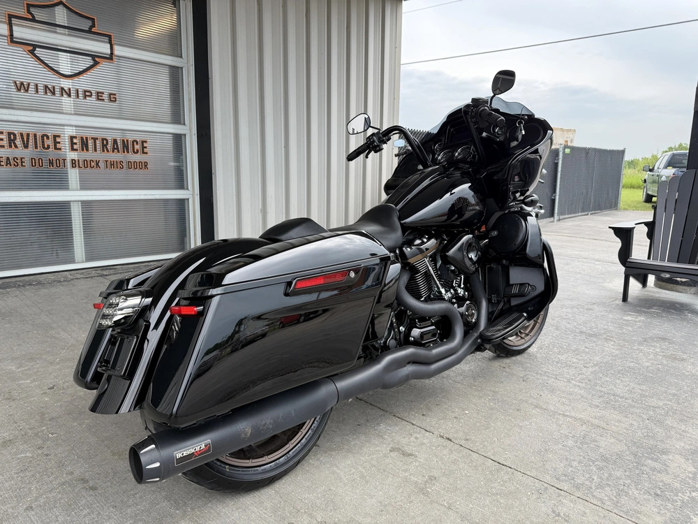 2023 Harley-davidson Road Glide St alt