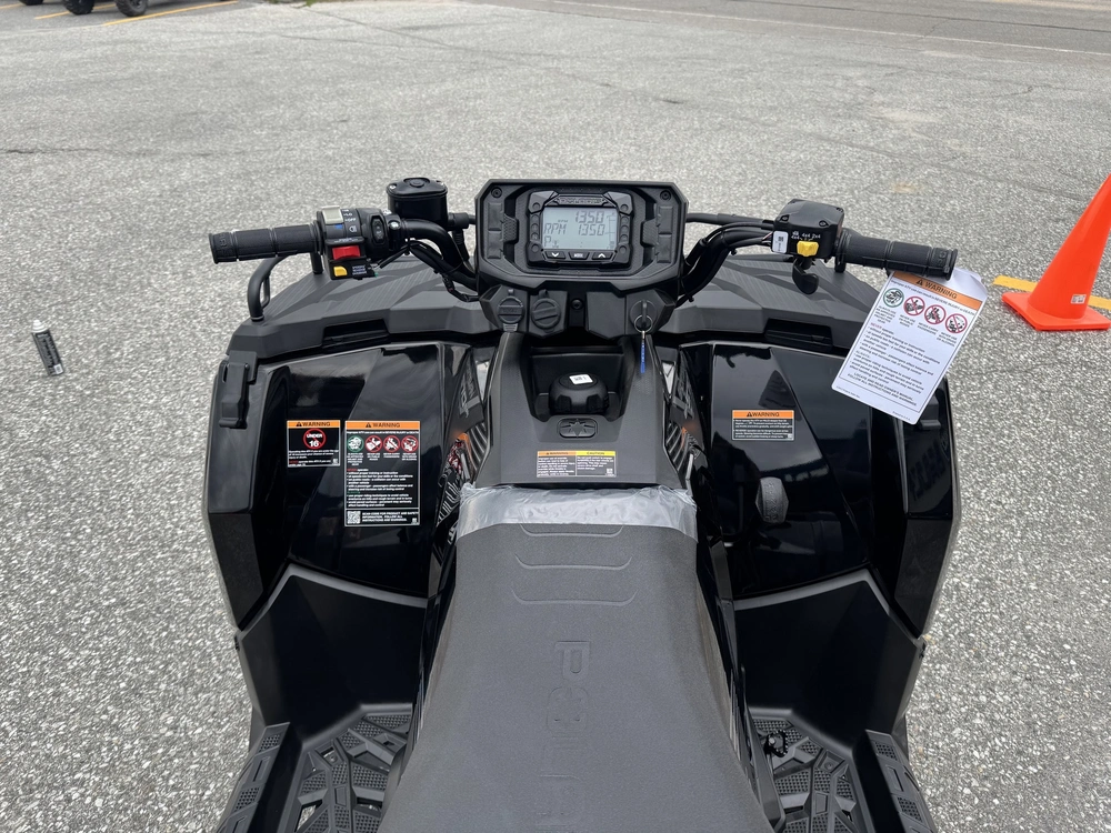 2026 Polaris Sportsman 570 Trail Onyx Black alt