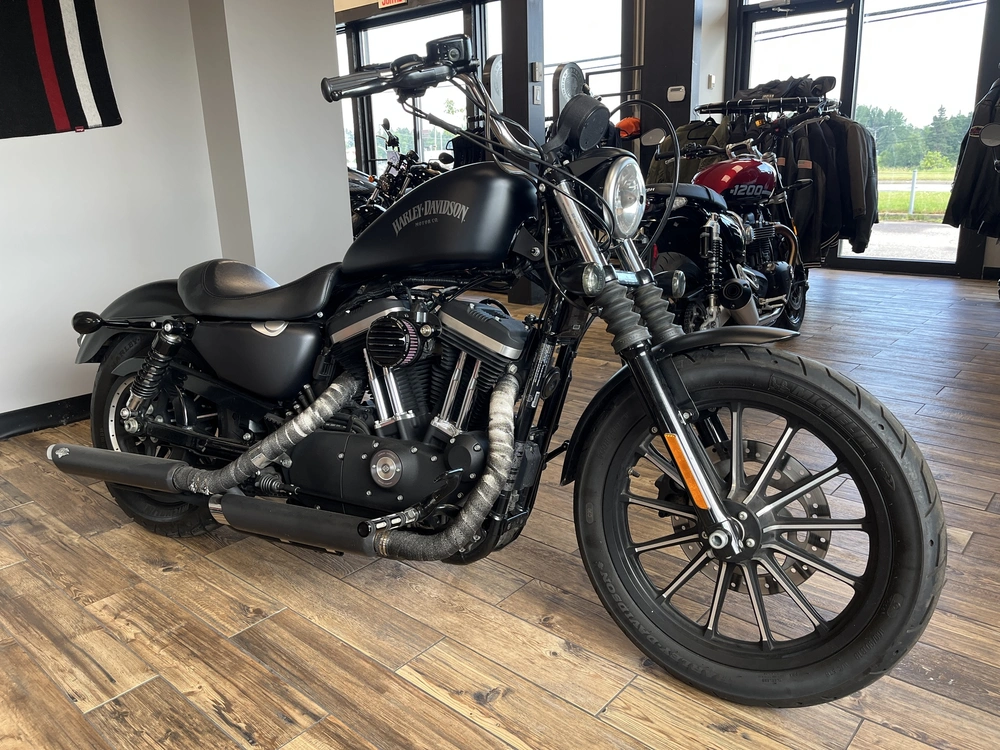 Harley-davidson Xl883 Iron Dark 2014 alt