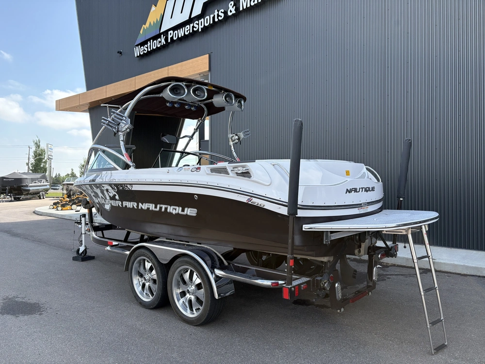 2008 Nautique Team 210 Super Air alt