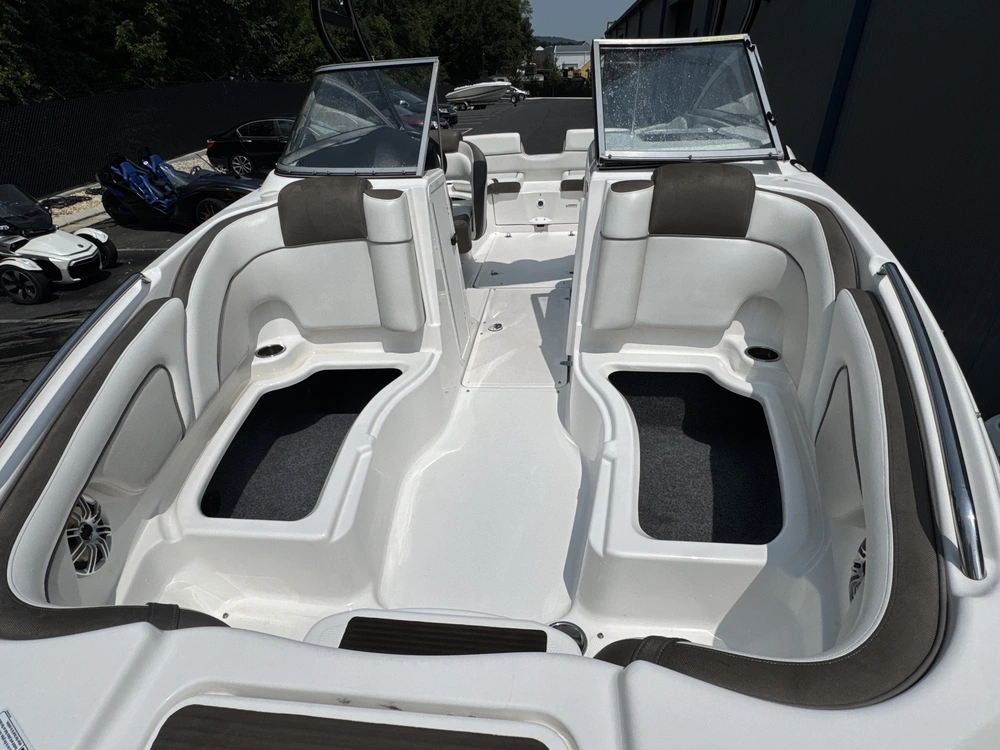 2013 Yamaha 242 Limited S alt
