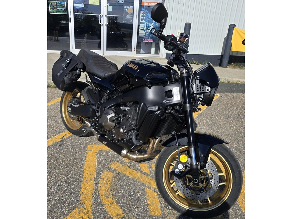 2025 Yamaha Xsr900 alt